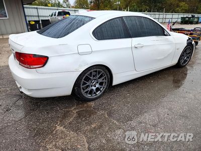 Trzecie zdjęcie samochodu z tyłu: 2008 BMW 335 I VIN:WBAWB73598P042087 - miniatura
