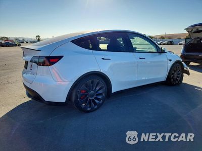 Trzecie zdjęcie samochodu z tyłu: 2024 TESLA MODEL Y VIN:7SAYGDEF3RF089261 - miniatura