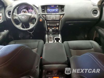 Zdjęcie 8 z 13 samochodu: 2017 NISSAN PATHFINDER SV VIN:5N1DR2MN8HC652766 - miniatura