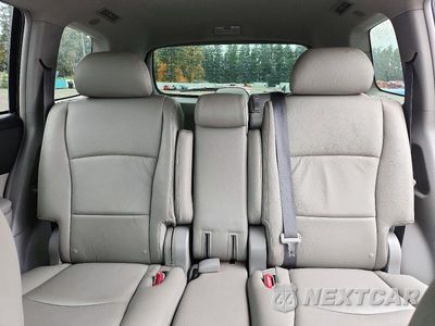 Zdjęcie 10 z 13 samochodu: 2009 TOYOTA HIGHLANDER BASE VIN:JTEES41A892146612 - miniatura