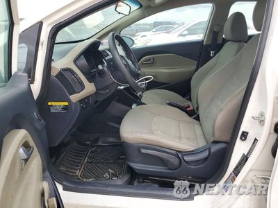 Zdjęcie 7 z 12 samochodu: 2017 KIA RIO LX VIN:KNADM4A38H6034554 - miniatura