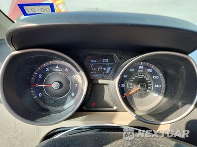 Zdjęcie 9 z 12 samochodu: 2016 HYUNDAI ELANTRA SE VIN:5NPDH4AE0GH791302 - miniatura