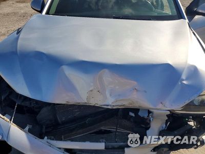 Zdjęcie 11 z 12 samochodu: 2018 HYUNDAI ELANTRA VALUE EDITION VIN:KMHD84LF6JU612811 - miniatura