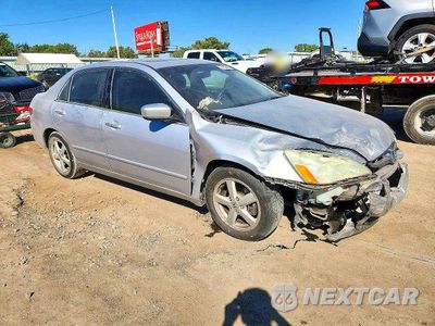 Czwarte zdjęcie samochodu z boku: 2005 HONDA ACCORD EX VIN:1HGCM56775A023152 - miniatura