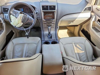 Zdjęcie 8 z 14 samochodu: 2015 LINCOLN MKX VIN:2LMDJ6JKXFBL24985 - miniatura