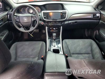 Zdjęcie 8 z 12 samochodu: 2016 HONDA ACCORD EX VIN:1HGCR2F79GA236056 - miniatura