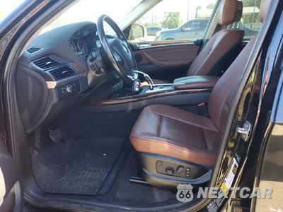 Zdjęcie 7 z 14 samochodu: 2013 BMW X5 XDRIVE35I VIN:5UXZV4C57D0B01454 - miniatura
