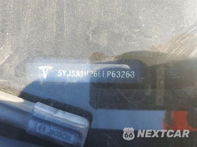 Zdjęcie 12 z 12 samochodu: 2014 TESLA MODEL S VIN:5YJSA1H26EFP63263 - miniatura