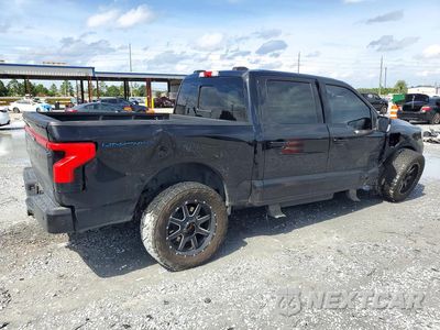 Trzecie zdjęcie samochodu z tyłu: 2022 FORD F150 LIGHTNING PRO VIN:1FT6W1EV2NWG03300 - miniatura