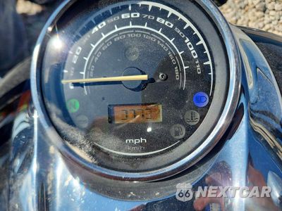 Zdjęcie 7 z 9 samochodu: 2010 HONDA VT1300 CR VIN:JH2SC6603AK000355 - miniatura