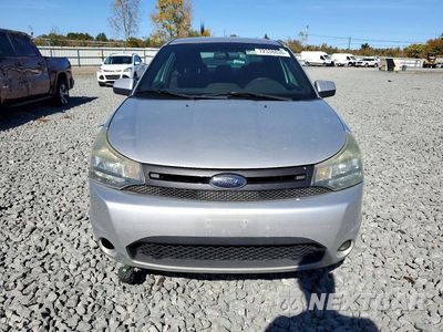 Piąte zdjęcie samochodu w środku: 2010 FORD FOCUS SE VIN:1FAHP3CN8AW185216 - miniatura