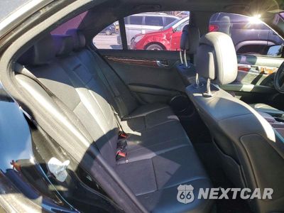 Zdjęcie 10 z 12 samochodu: 2010 MERCEDES-BENZ C 300 4MATIC VIN:WDDGF8BB3AR125491 - miniatura