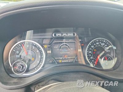 Zdjęcie 9 z 12 samochodu: 2021 RAM 1500 BIG HORN/LONE STAR VIN:1C6SRFFT0MN813941 - miniatura