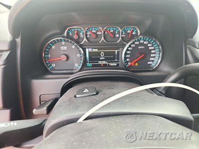 Zdjęcie 9 z 14 samochodu: 2015 CHEVROLET SUBURBAN C1500 LT VIN:1GNSCJKC6FR680186 - miniatura