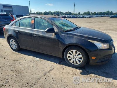 Czwarte zdjęcie samochodu z boku: 2011 CHEVROLET CRUZE LS VIN:1G1PC5SH1B7158016 - miniatura