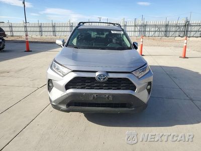 Piąte zdjęcie samochodu w środku: 2021 TOYOTA RAV4 HYBRID XLE VIN:JTMR6RFV0MD508187 - miniatura