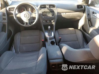 Zdjęcie 8 z 12 samochodu: 2013 VOLKSWAGEN GOLF VIN:WVWDB7AJ2DW133647 - miniatura