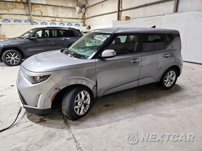 2025 KIA SOUL LX KNDJ23AU0S7942044 - główne zdjęcie licytacji z USA - miniatura