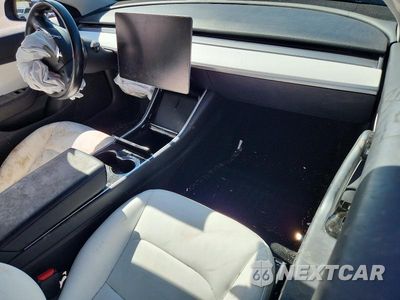 Zdjęcie 8 z 12 samochodu: 2018 TESLA MODEL 3 VIN:5YJ3E1EB8JF074977 - miniatura