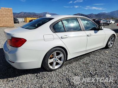 Trzecie zdjęcie samochodu z tyłu: 2014 BMW 320 I VIN:WBA3B1C55EK133026 - miniatura