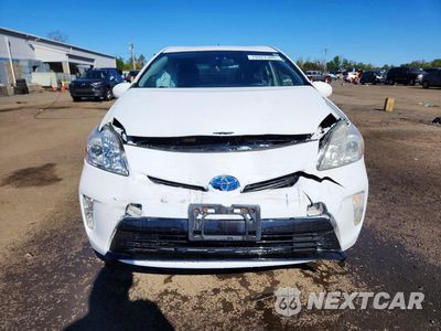 Piąte zdjęcie samochodu w środku: 2014 TOYOTA PRIUS TWO VIN:JTDKN3DUXE1813453 - miniatura