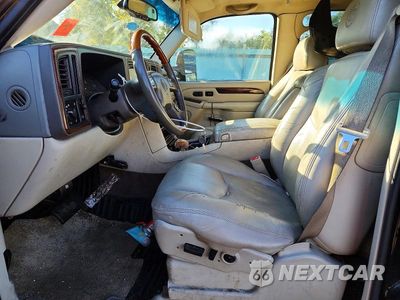 Zdjęcie 7 z 13 samochodu: 2003 CADILLAC ESCALADE LUXURY VIN:1GYEK63N23R152236 - miniatura