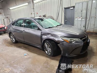Czwarte zdjęcie samochodu z boku: 2016 TOYOTA CAMRY SE VIN:4T1BF1FK1GU506067 - miniatura