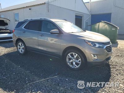 Czwarte zdjęcie samochodu z boku: 2018 CHEVROLET EQUINOX LT VIN:3GNAXTEX0JS642954 - miniatura