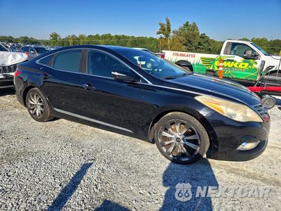 Czwarte zdjęcie samochodu z boku: 2013 HYUNDAI AZERA BASE VIN:KMHFH4JG1DA244340 - miniatura