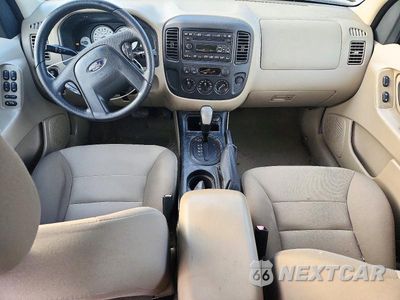 Zdjęcie 8 z 12 samochodu: 2006 FORD ESCAPE XLS VIN:1FMYU02Z46KB57607 - miniatura