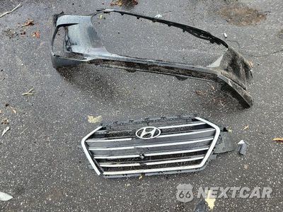 Zdjęcie 12 z 13 samochodu: 2018 HYUNDAI ELANTRA SE VIN:5NPD74LF9JH281921 - miniatura