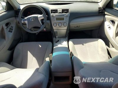 Zdjęcie 8 z 12 samochodu: 2011 TOYOTA CAMRY BASE VIN:4T4BF3EK8BR118278 - miniatura