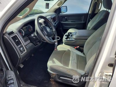 Zdjęcie 7 z 12 samochodu: 2017 RAM 1500 ST VIN:3C6RR6KT3HG521767 - miniatura