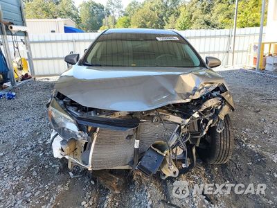 Piąte zdjęcie samochodu w środku: 2018 TOYOTA COROLLA LE VIN:5YFBURHE4JP752714 - miniatura