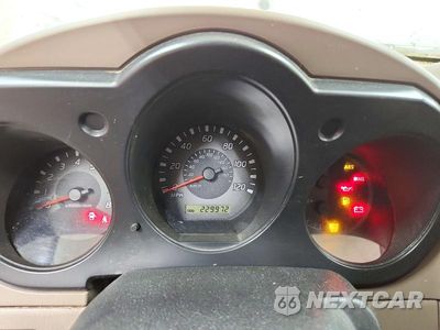 Zdjęcie 9 z 12 samochodu: 2002 NISSAN FRONTIER STANDARD VIN:1N6DD26S62C389235 - miniatura