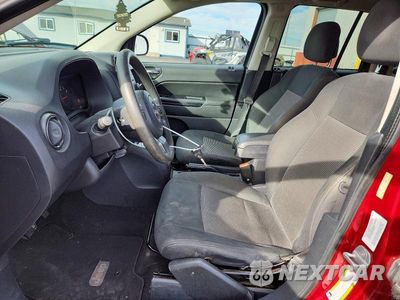 Zdjęcie 7 z 13 samochodu: 2011 JEEP COMPASS SPORT VIN:1J4NF1FB0BD168830 - miniatura