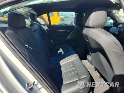 Zdjęcie 10 z 12 samochodu: 2026 BMW 530 XI VIN:WBA53FJ09TCV04402 - miniatura