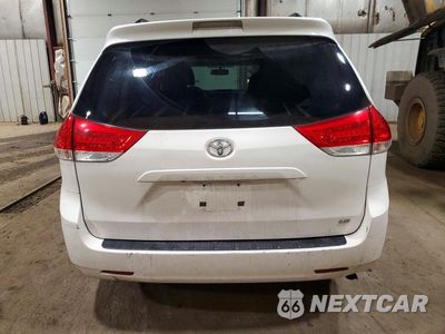 Zdjęcie 6 z 13 samochodu: 2013 TOYOTA SIENNA LE VIN:5TDKK3DC4DS354518 - miniatura