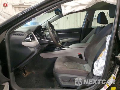 Zdjęcie 7 z 12 samochodu: 2018 TOYOTA CAMRY LE VIN:4T1B31HK3JU505435 - miniatura