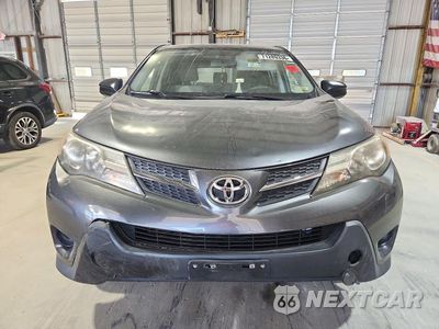Piąte zdjęcie samochodu w środku: 2015 TOYOTA RAV4 LE VIN:JTMBFREV3FD146653 - miniatura