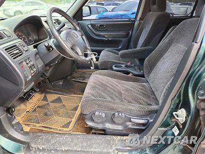 Zdjęcie 7 z 13 samochodu: 2000 HONDA CR-V SE VIN:JHLRD1878YC041038 - miniatura