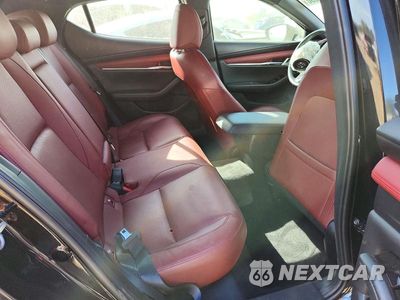 Zdjęcie 10 z 12 samochodu: 2025 MAZDA 3 PREMIUM PLUS VIN:JM1BPBNY8S1760396 - miniatura