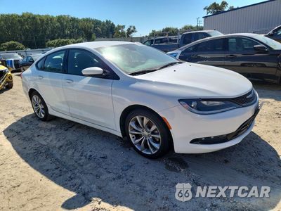 Czwarte zdjęcie samochodu z boku: 2015 CHRYSLER 200 S VIN:1C3CCCDG9FN543831 - miniatura