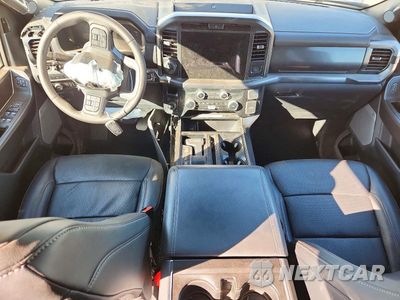Zdjęcie 8 z 13 samochodu: 2025 FORD F150 LARIAT VIN:1FTFW5L55SKE73834 - miniatura