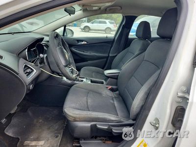 Zdjęcie 7 z 12 samochodu: 2018 CHEVROLET CRUZE LT VIN:1G1BE5SMXJ7116119 - miniatura
