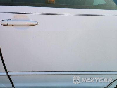 Zdjęcie 11 z 13 samochodu: 2004 TOYOTA SIENNA LE 7 PASSENGER VIN:5TDZA23C44S114303 - miniatura