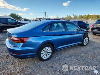 Trzecie zdjęcie samochodu z tyłu: 2019 VOLKSWAGEN JETTA S VIN:3VWC57BU8KM228624 - miniatura