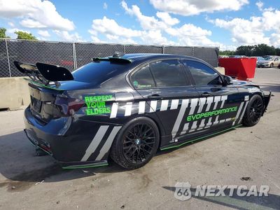 Trzecie zdjęcie samochodu z tyłu: 2015 BMW 335 I VIN:WBA3A9G53FNT09907 - miniatura