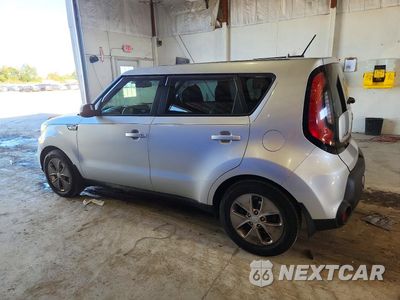 Drugie zdjęcie samochodu z przodu: 2016 KIA SOUL BASE VIN:KNDJN2A23G7851213 - miniatura