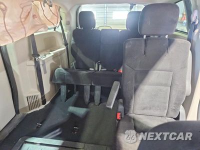 Zdjęcie 10 z 13 samochodu: 2014 DODGE GRAND CARAVAN SE VIN:2C4RDGBG8ER365568 - miniatura